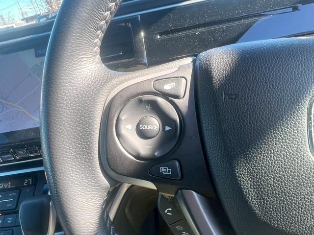 ステップワゴンスパーダ ｅ：ＨＥＶスパーダ　Ｇ・ＥＸ　ホンダセンシング　ＢＬＵＥＴＯＯＴＨ　ＤＶＤ視聴可　オートライト　エアバック　地デジ　電動格納ミラー　クルコン　スマキー　ＬＥＤランプ　禁煙　ＵＳＢ接続　リアエアコン　アイドリングストップ　シ－トヒ－タ－　Ｂモニ（12枚目）