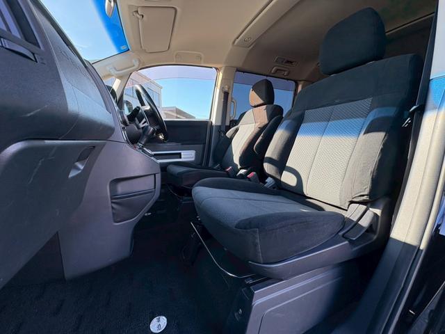 デリカD:5 G プレミアム 両側パワスラ/バックカメラ/クルコン/社外AW/ビルトインETC(6枚目)