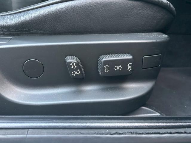 ５シリーズ ５３０ｉ　特別仕様車　ナビ　パワーシート　ＨＩＤライト　エアコン　パワーステアリング　パワーウィンドウ　運転席エアバッグ　助手席エアバッグ（36枚目）