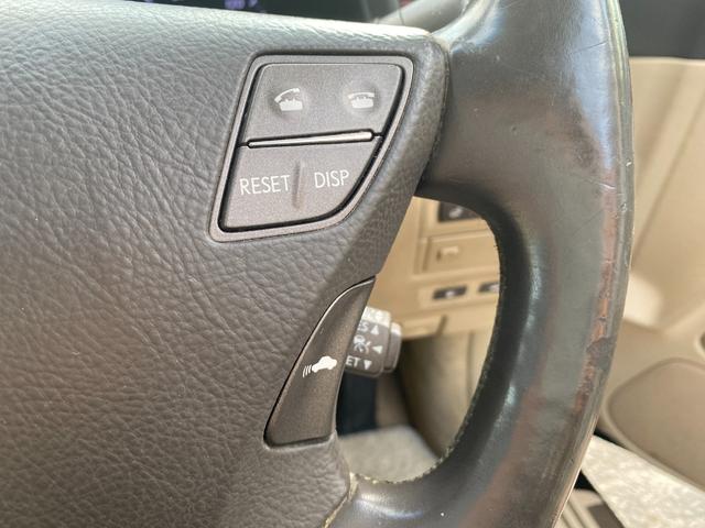ＬＳ ＬＳ６００ｈ　Ｉパッケージ　３眼ＬＥＤ　サンルーフ　２０インチＡＷ　本革シート　バックカメラ　シートエアコン　キーレスエントリー　スマートキー　盗難防止システム（18枚目）