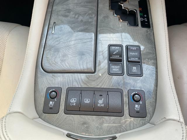 ＬＳ ＬＳ６００ｈ　Ｉパッケージ　内装ホワイトレザー　Ｂｌｕｅｔｏｏｔｈ　バックモニター　キーレスエントリー　スマートキー　パワーシート　盗難防止システム　４ＷＤ（14枚目）