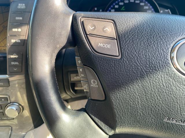ＬＳ ＬＳ６００ｈ　Ｉパッケージ　内装ホワイトレザー　Ｂｌｕｅｔｏｏｔｈ　バックモニター　キーレスエントリー　スマートキー　パワーシート　盗難防止システム　４ＷＤ（18枚目）