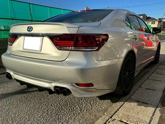 ＬＳ ＬＳ６００ｈ　Ｆスポーツ　サンルーフ　赤革シート　エアサス　フルエアロ　ハイブリッドバッテリー交換済み　エンジンスターター　カードキー　４ＷＤ　　ＥＴＣ　　１９ＡＷ　　バックモニター　Ｂｌｕｅｔｏｏｔｈ　　パワーシート（11枚目）