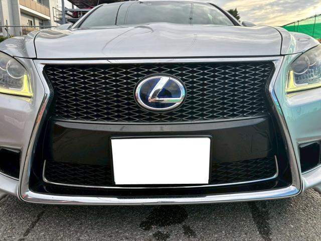 ＬＳ ＬＳ６００ｈ　Ｆスポーツ　サンルーフ　赤革シート　エアサス　フルエアロ　ハイブリッドバッテリー交換済み　エンジンスターター　カードキー　４ＷＤ　　ＥＴＣ　　１９ＡＷ　　バックモニター　Ｂｌｕｅｔｏｏｔｈ　　パワーシート（19枚目）