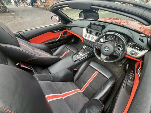 Ｚ４ ｓＤｒｉｖｅ２０ｉ　Ｍスポーツ　Ｐｅｒｆｏｒｍａｎｃｅエアロ　後期型　電動オープン　Ｂｌｕｅｔｏｏｔｈ　ＥＴＣ　シートヒーター　ＭＴモード　パワーシート　純正ＡＷ　キーレス　エンジンスタートボタン　パワステ　バックモニター（17枚目）