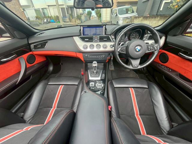 Ｚ４ ｓＤｒｉｖｅ２０ｉ　Ｍスポーツ　Ｐｅｒｆｏｒｍａｎｃｅエアロ　後期型　電動オープン　Ｂｌｕｅｔｏｏｔｈ　ＥＴＣ　シートヒーター　ＭＴモード　パワーシート　純正ＡＷ　キーレス　エンジンスタートボタン　パワステ　バックモニター（24枚目）
