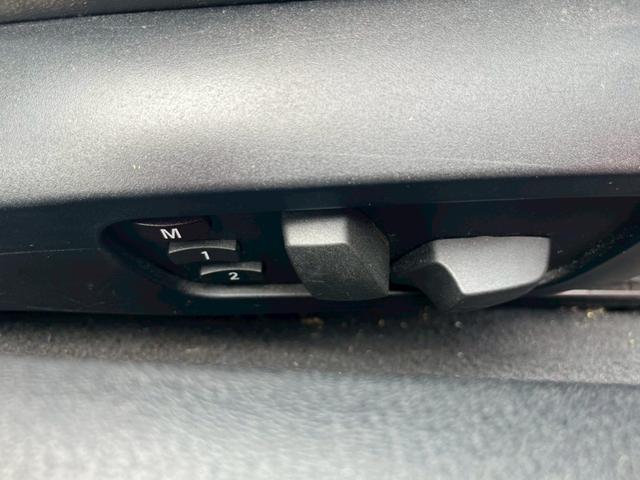 Ｚ４ ｓＤｒｉｖｅ２０ｉ　Ｍスポーツ　Ｐｅｒｆｏｒｍａｎｃｅエアロ　後期型　電動オープン　Ｂｌｕｅｔｏｏｔｈ　ＥＴＣ　シートヒーター　ＭＴモード　パワーシート　純正ＡＷ　キーレス　エンジンスタートボタン　パワステ　バックモニター（34枚目）