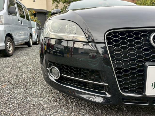 ＴＴクーペ ２．０ＴＦＳＩ　エアロスポーツ　後期仕様　リアスポイラー　ドライブレコーダー　盗難防止システム　運転席・助手席エアバッグ　パワーステアリング　パワーウィンドウ（5枚目）