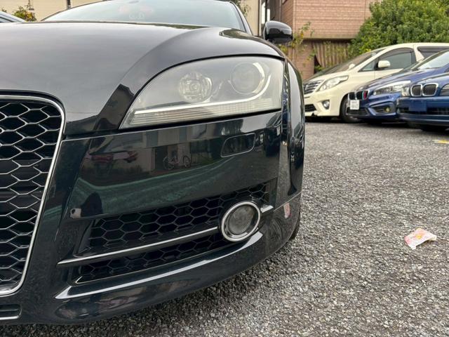 ＴＴクーペ ２．０ＴＦＳＩ　エアロスポーツ　後期仕様　リアスポイラー　ドライブレコーダー　盗難防止システム　運転席・助手席エアバッグ　パワーステアリング　パワーウィンドウ（7枚目）