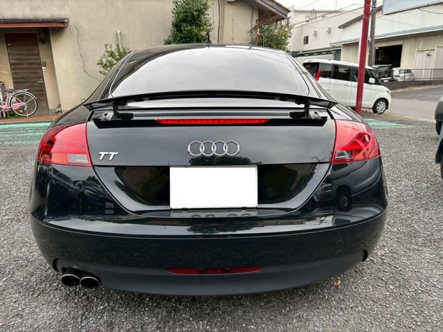 ＴＴクーペ ２．０ＴＦＳＩ　エアロスポーツ　後期仕様　リアスポイラー　ドライブレコーダー　盗難防止システム　運転席・助手席エアバッグ　パワーステアリング　パワーウィンドウ（12枚目）