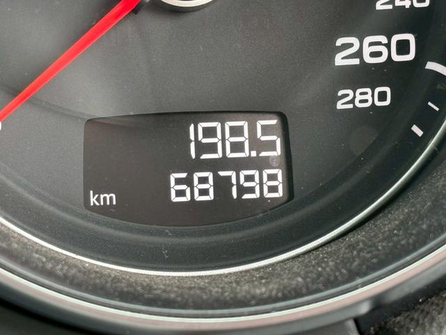 ＴＴクーペ ２．０ＴＦＳＩ　エアロスポーツ　後期仕様　リアスポイラー　ドライブレコーダー　盗難防止システム　運転席・助手席エアバッグ　パワーステアリング　パワーウィンドウ（23枚目）