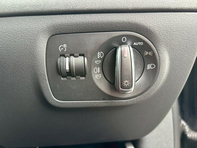 ＴＴクーペ ２．０ＴＦＳＩ　エアロスポーツ　後期仕様　リアスポイラー　ドライブレコーダー　盗難防止システム　運転席・助手席エアバッグ　パワーステアリング　パワーウィンドウ（36枚目）