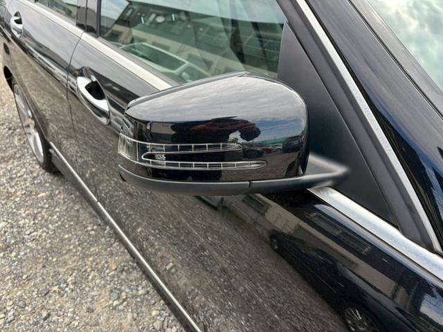 Cクラスステーションワゴン C200CGIブルーエフィシェンシWアバンG ワンオーナー車 ETC サンルーフ ルーフレール レザーシート パワーシート バックモニター 盗難防止装置 パワーウィンドウ パワーステアリング 運転席・助手席・サイドエアバッグ(7枚目)