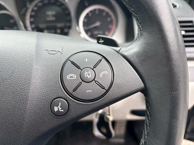 Cクラスステーションワゴン C200CGIブルーエフィシェンシWアバンG ワンオーナー車 ETC サンルーフ ルーフレール レザーシート パワーシート バックモニター 盗難防止装置 パワーウィンドウ パワーステアリング 運転席・助手席・サイドエアバッグ(28枚目)