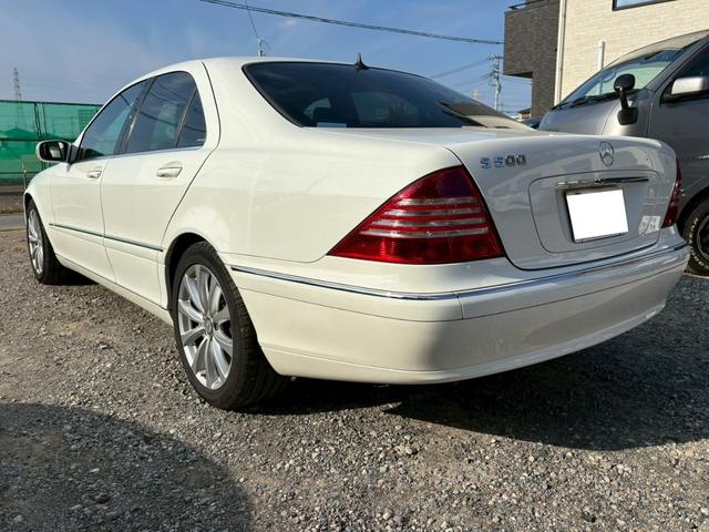 Sクラス S320 S500仕様 サンルーフ パワーシート レザーシート パワーステアリング パワーウィンドウ 運転席・助手席・サイドエアバッグ(15枚目)