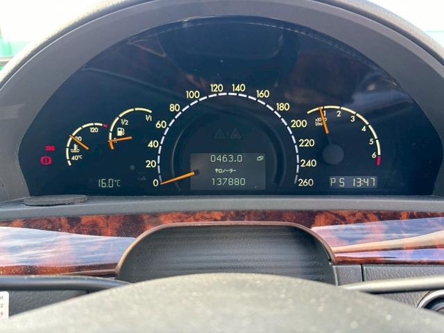 Sクラス S320 S500仕様 サンルーフ パワーシート レザーシート パワーステアリング パワーウィンドウ 運転席・助手席・サイドエアバッグ(16枚目)