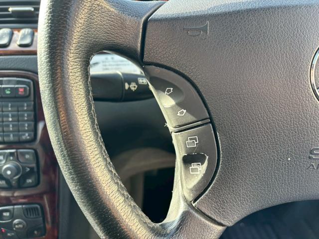 Sクラス S320 S500仕様 サンルーフ パワーシート レザーシート パワーステアリング パワーウィンドウ 運転席・助手席・サイドエアバッグ(27枚目)