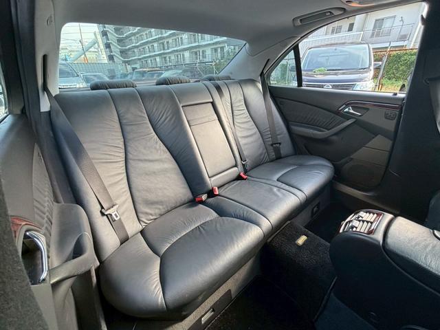 Sクラス S320 S500仕様 サンルーフ パワーシート レザーシート パワーステアリング パワーウィンドウ 運転席・助手席・サイドエアバッグ(36枚目)