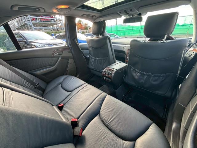 Sクラス S320 S500仕様 サンルーフ パワーシート レザーシート パワーステアリング パワーウィンドウ 運転席・助手席・サイドエアバッグ(39枚目)