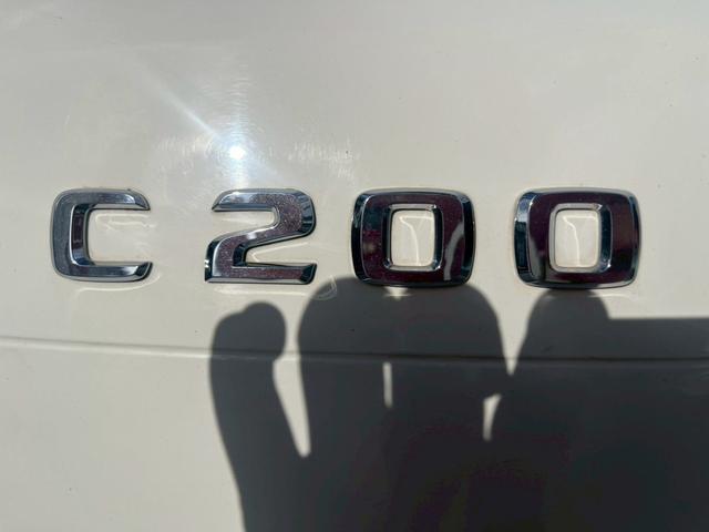 Cクラスステーションワゴン C200CGIブルーエフィシェンシーWライト ETC ドライブレコーダー ルーフレール パワーシート 盗難防止システム 運転席・助手席・サイドエアバッグ パワーステアリング パワーウィンドウ(11枚目)