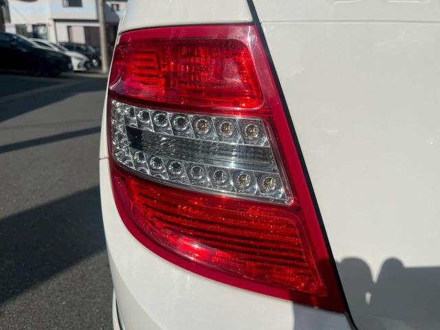 Cクラスステーションワゴン C200CGIブルーエフィシェンシーWライト ETC ドライブレコーダー ルーフレール パワーシート 盗難防止システム 運転席・助手席・サイドエアバッグ パワーステアリング パワーウィンドウ(13枚目)