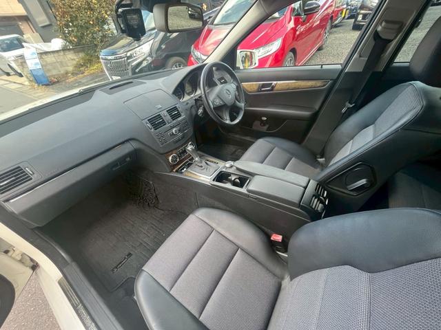 Cクラスステーションワゴン C200CGIブルーエフィシェンシーWライト ETC ドライブレコーダー ルーフレール パワーシート 盗難防止システム 運転席・助手席・サイドエアバッグ パワーステアリング パワーウィンドウ(30枚目)