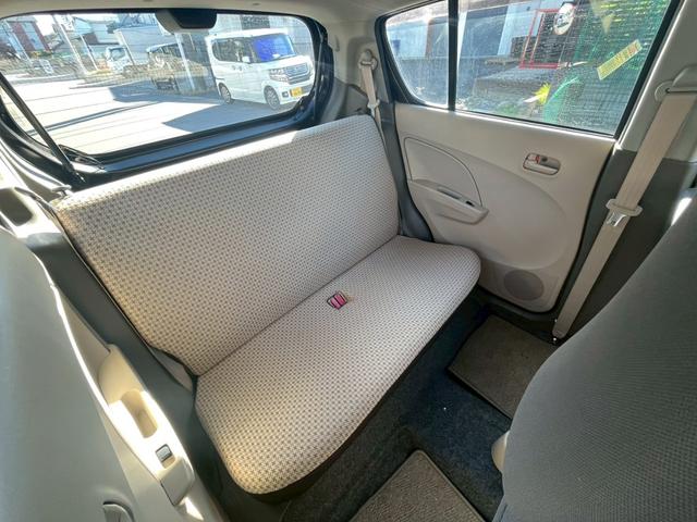 アルト F 5速MT キーレスエントリー パワーウィンドウ パワーステアリング 盗難防止システム 衝突安全ボディ 運転席・助手席エアバッグ(24枚目)