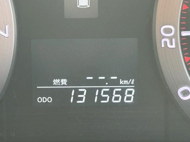 ヴェルファイア ３．５Ｚ　ワンオーナー車　クリアランスソナー　盗難防止システム　衝突安全ボディ　パワーステアリング　パワーウィンドウ　キーレスエントリー　スマートキー　運転席・助手席・サイドエアバッグ　フルフラット　３列シート（21枚目）