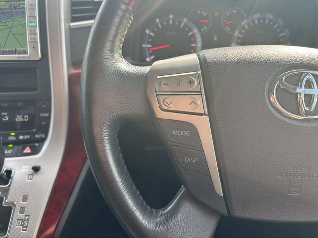 ヴェルファイア ３．５Ｚ　ワンオーナー車　クリアランスソナー　盗難防止システム　衝突安全ボディ　パワーステアリング　パワーウィンドウ　キーレスエントリー　スマートキー　運転席・助手席・サイドエアバッグ　フルフラット　３列シート（24枚目）