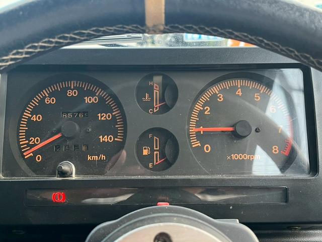 ジムニー バン 5速MT 4WD 社外ハンドル 社外バンパー 社外マフラー 全塗装済 デジタルインナーミラー ドライブレコーダー(31枚目)