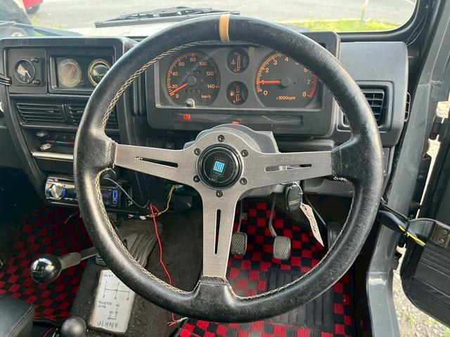 ジムニー バン 5速MT 4WD 社外ハンドル 社外バンパー 社外マフラー 全塗装済 デジタルインナーミラー ドライブレコーダー(32枚目)