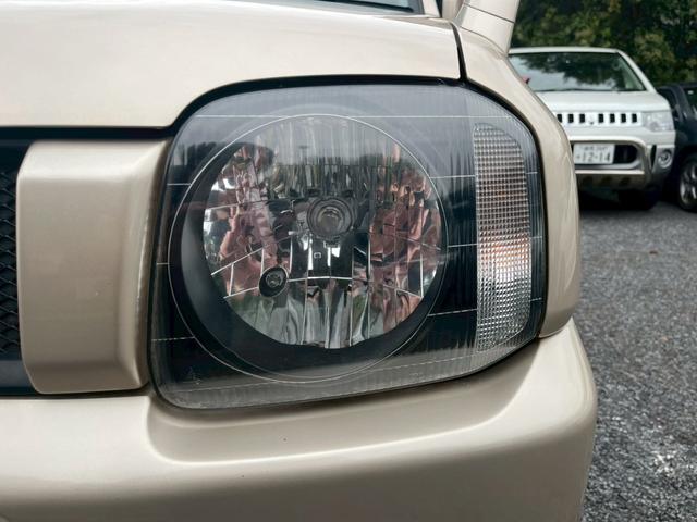 ジムニー ワイルドウインド 5速MT 16インチAW シートヒーター 寒冷地仕様 ルーフレール パワステ パワーウィンドウ 運転席・助手席エアバッグ エアコン クーラー フロントフォグランプ(13枚目)