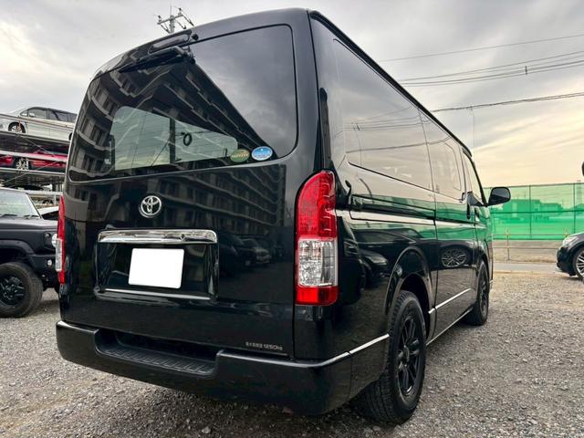 ハイエースバン ロングDX GLパッケージ ワンオーナー ビルトインETC 社外品AW・ステアリング 両側スライドドア キーレス パワーウィンドウ パワーステアリング 盗難防止装置(10枚目)