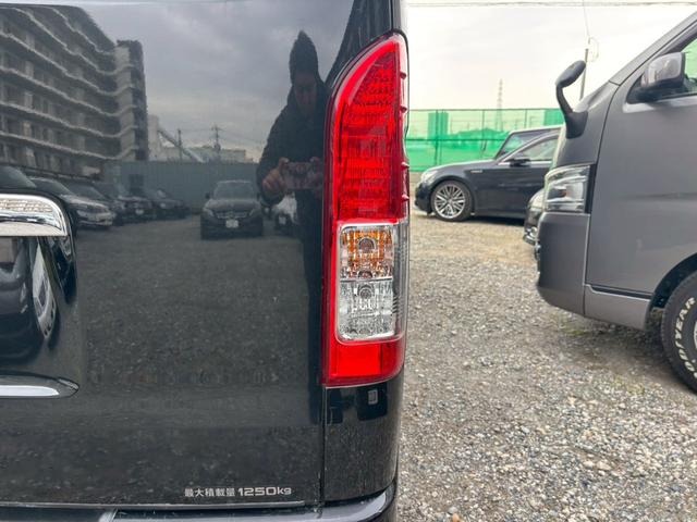 ハイエースバン ロングDX GLパッケージ ワンオーナー ビルトインETC 社外品AW・ステアリング 両側スライドドア キーレス パワーウィンドウ パワーステアリング 盗難防止装置(16枚目)