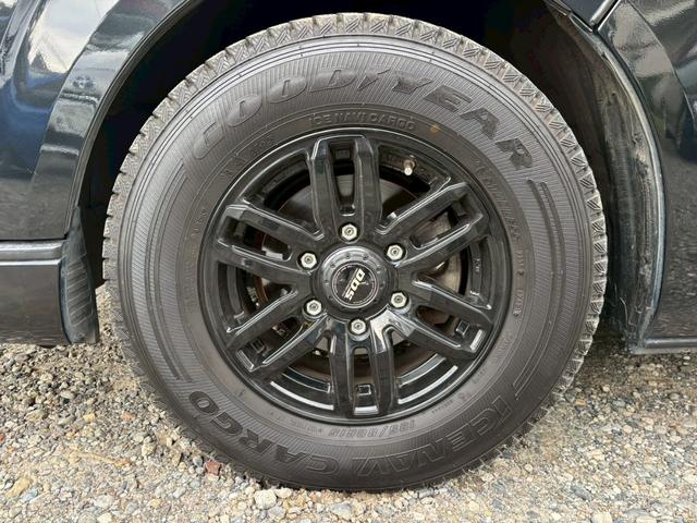 ハイエースバン ロングDX GLパッケージ ワンオーナー ビルトインETC 社外品AW・ステアリング 両側スライドドア キーレス パワーウィンドウ パワーステアリング 盗難防止装置(19枚目)