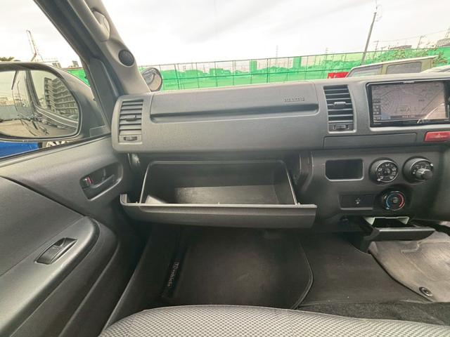 ハイエースバン ロングDX GLパッケージ ワンオーナー ビルトインETC 社外品AW・ステアリング 両側スライドドア キーレス パワーウィンドウ パワーステアリング 盗難防止装置(41枚目)