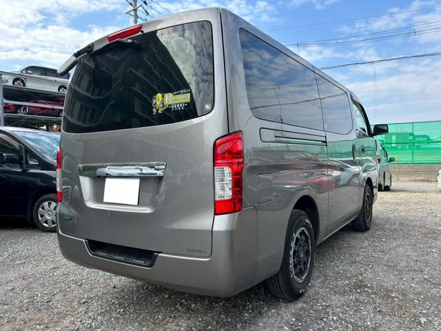 NV350キャラバンバン ロングDX 平床 スライドドア パワーウィンドウ キーレス 運転席エアバッグ バックモニター TV(12枚目)