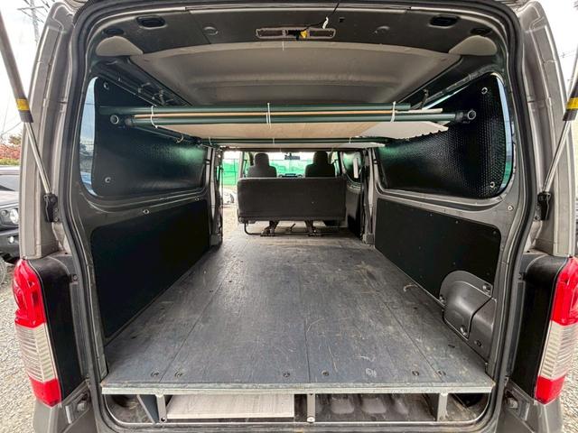 NV350キャラバンバン ロングDX 平床 スライドドア パワーウィンドウ キーレス 運転席エアバッグ バックモニター TV(40枚目)