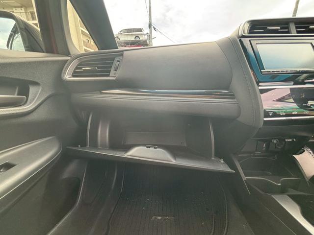 フィットハイブリッド Hondaディーラー記録簿 平成30年から令和7年 ETC クルーズコントロール 地デジ Bluetooth CD DVD AM/FM ディーラーオプションナビ バックモニター ドライブレコーダー前後(12枚目)