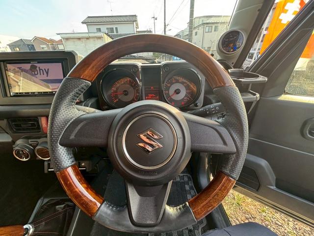 ジムニー XL 5速MT 4WD ETC ヒーテットドアミラー 社外足回り・シフト マットブラック ヒルディセントコントロール シートヒーター スマートキー キーレス(18枚目)