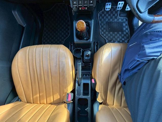 ジムニー XL 5速MT 4WD ETC ヒーテットドアミラー 社外足回り・シフト マットブラック ヒルディセントコントロール シートヒーター スマートキー キーレス(23枚目)