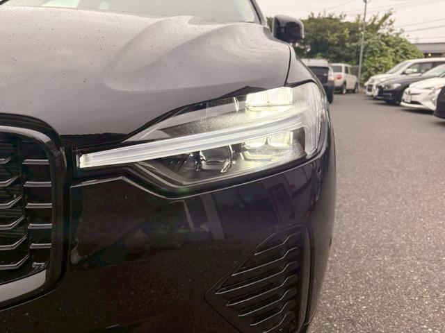 XC60 ウルトラB5AWDダークエディッション ワンオーナー 全国300台限定の特別仕様車 純正ナビ 全周囲カメラ レーダークルーズコントロール シートエアコンハンドルヒーターパワーバックドアハーマンカードン(8枚目)