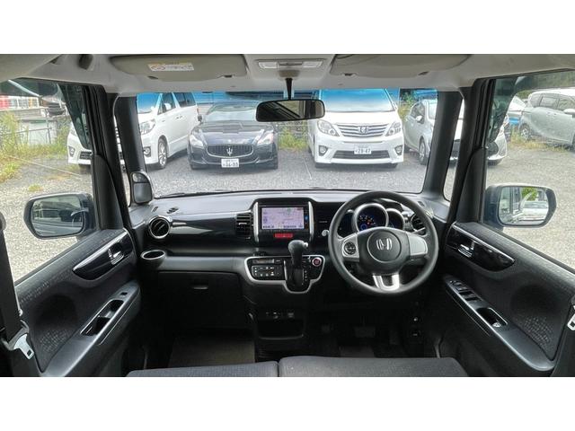 Ｎ－ＢＯＸカスタム Ｇ　フルフラットシート　スマートキー＆プッシュスタート　ＳＲＳ　ＷエアＢ　ＥＴＣ付き　横滑り防止　パワーステアリング　マニュアルエアコン　セキュリティ　ＥＣＯＮモード　Ｂカメラ　ＰＷ　キーフリー　ＡＢＳ（10枚目）