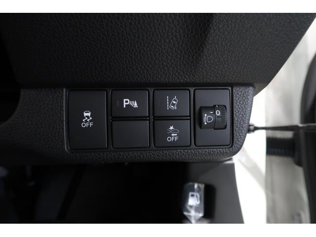 N-ONE オリジナル ツートーンカラー 8インチナビ 当社デモカー 禁煙 Honda認定中古車 パーキングセンサー 電動パーキングブレーキ バックカメラ ドラレコ ETC ホンダセンシング 追突被害軽減ブレーキ ナビ&TV(16枚目)