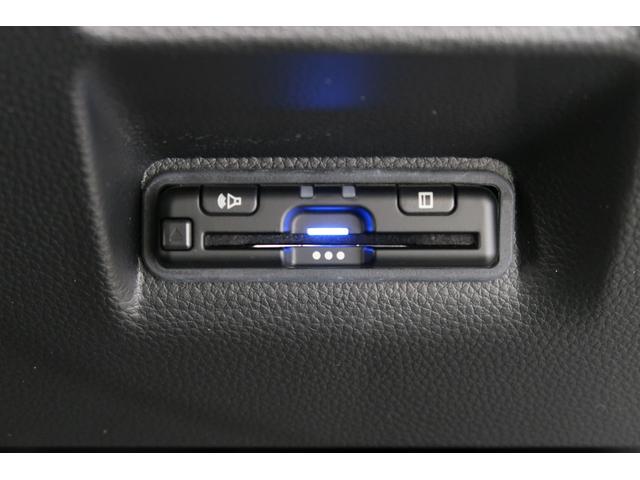 ステップワゴン e:HEVスパーダ 認定中古車 1年保証付 ワンオーナー ナビ Bカメラ ドラレコ ETC 運転支援 1オーナー ハーフレザーS デュアルエアコン フルオートエアコン ESC Bluetoothオーディオ シートヒータ(17枚目)
