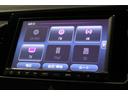 フィット ｅ：ＨＥＶホーム　８インチナビ　前後ドラレコ　ＥＴＣ２．０　バックカメラ　フルセグＴＶ　ＣＤ　ＤＶＤ再生　Ｂｌｕｅｔｏｏｔｈ　ＵＳＢ　認定中古車　１年保証付　ワンオーナー　ＬＥＤヘッドライト　運転支援　クリソナ　ＡＣＣ（2枚目）