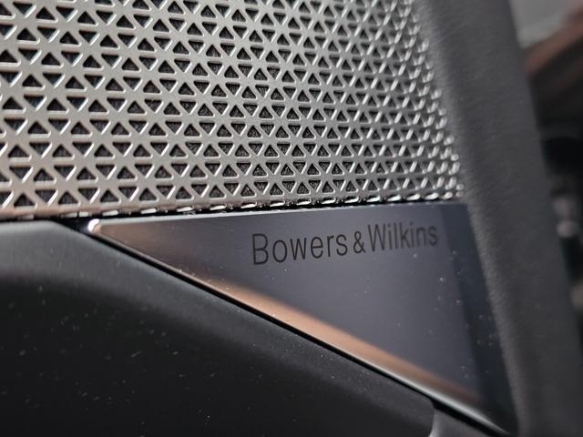 ７シリーズ ７４０ｄ　ｘＤｒｉｖｅ　エクセレンス　４ＷＤ　ＥＴＣ　クリアランスソナー　オートクルーズコントロール　衝突被害軽減システム　全周囲カメラ　ナビ　アルミホイール　ＬＥＤヘッドランプ　サンルーフ　ＡＴ　スマートキー　盗難防止システム（43枚目）