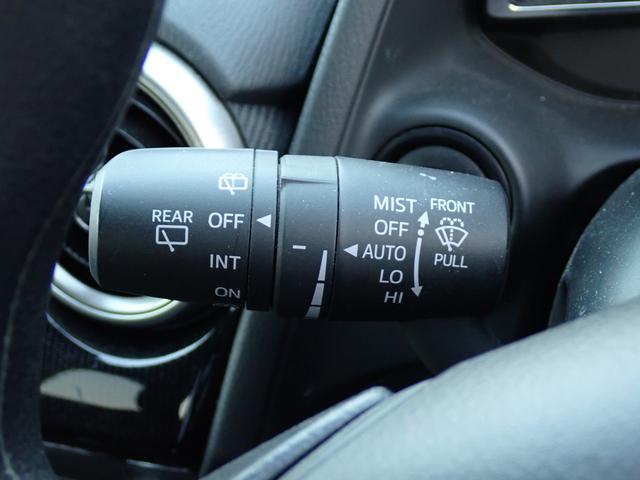 MAZDA2 15S PROACTIVE 衝突被害軽減システム 衝突安全ボディ クリアランスソナー 盗難防止システム キーレスエントリー スマートキー アイドリングストップ シートヒーター USB入力端子(31枚目)