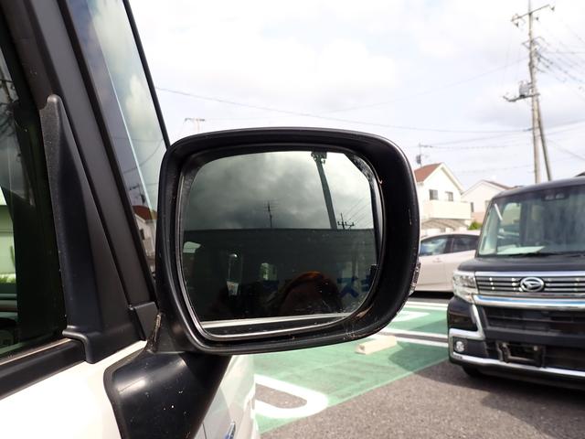 スペーシアカスタム カスタム　ＨＹＢＲＩＤ　ＸＳターボ　衝突被害軽減システム　ターボ	キーレスエントリー	エアコン	パワーステアリング	パワーウィンドウ　運転席エアバッグ　ＡＢＳ	シートヒーター（15枚目）