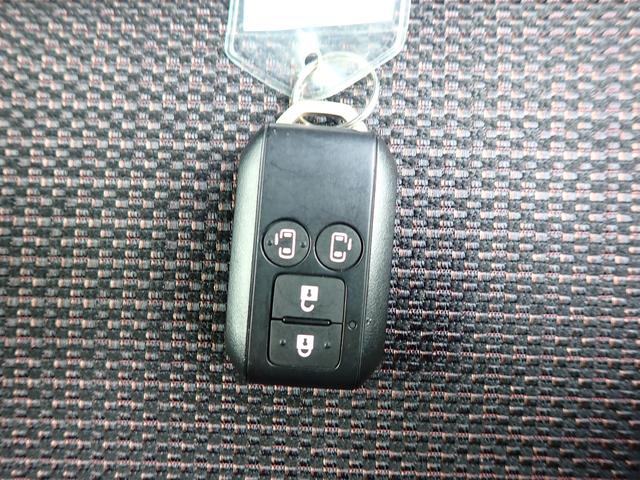 スペーシアカスタム カスタム　ＨＹＢＲＩＤ　ＸＳターボ　衝突被害軽減システム　ターボ	キーレスエントリー	エアコン	パワーステアリング	パワーウィンドウ　運転席エアバッグ　ＡＢＳ	シートヒーター（73枚目）